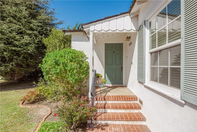 5233 E Broadway, Long Beach, CA 90803 — photo 4 of 27