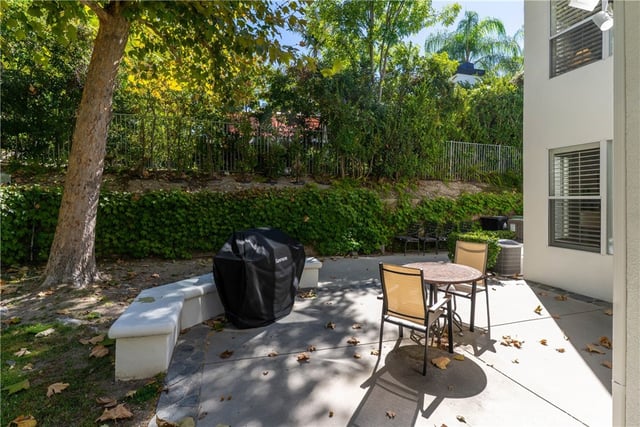 24255 Hillhurst, West Hills, CA 91307 — photo 45 of 47