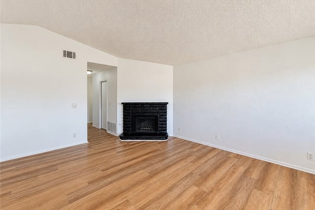 3603 Acorde Avenue, Palmdale, CA 93550 — photo 6 of 17
