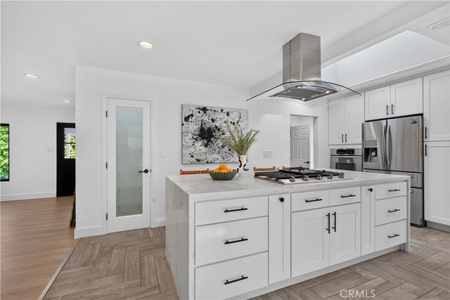 16912 Marlin Place, Lake Balboa, CA 91406 — photo 16 of 54