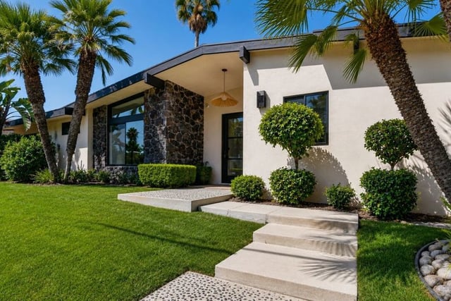 5576 El Canon Avenue, Woodland Hills, CA 91367 — photo 43 of 55