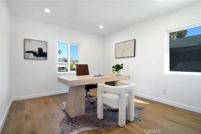 17420 Collins Street, Encino, CA 91316 — photo 26 of 33