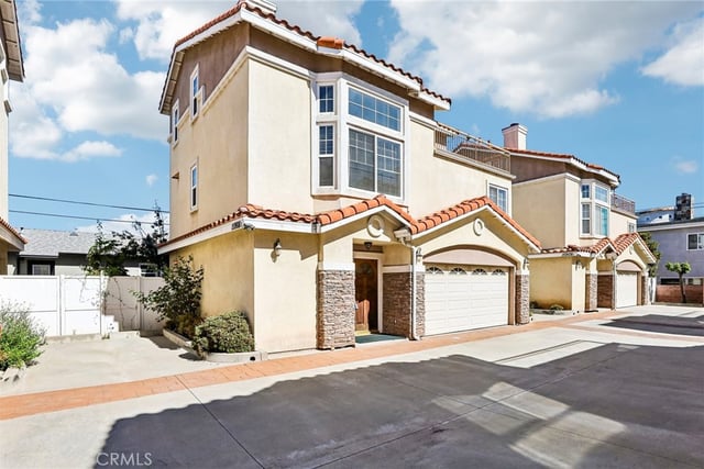15908 Halldale B, Gardena, CA 90247 — photo 3 of 38