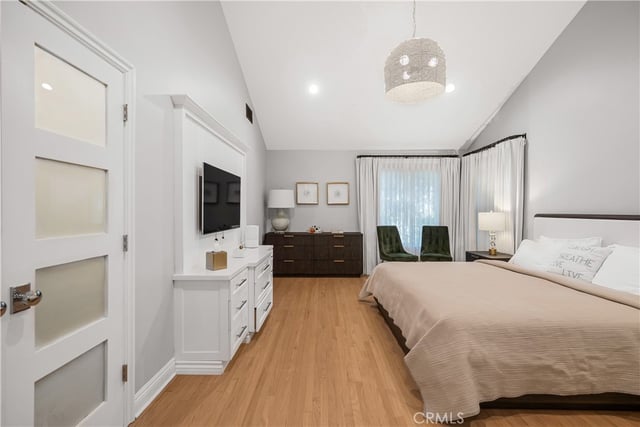 10455 Lindbrook Drive, Los Angeles, CA 90024 — photo 21 of 45