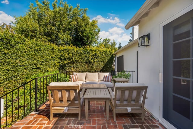 10455 Lindbrook Drive, Los Angeles, CA 90024 — photo 42 of 45