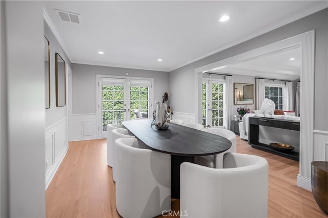 10455 Lindbrook Drive, Los Angeles, CA 90024 — photo 7 of 45