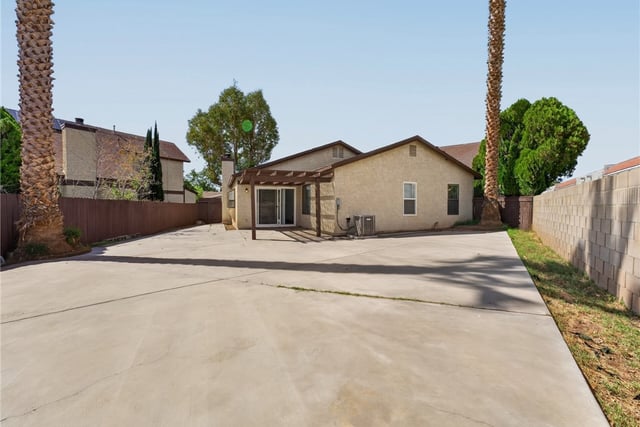 2957 E Avenue R2, Palmdale, CA 93550 — photo 25 of 31