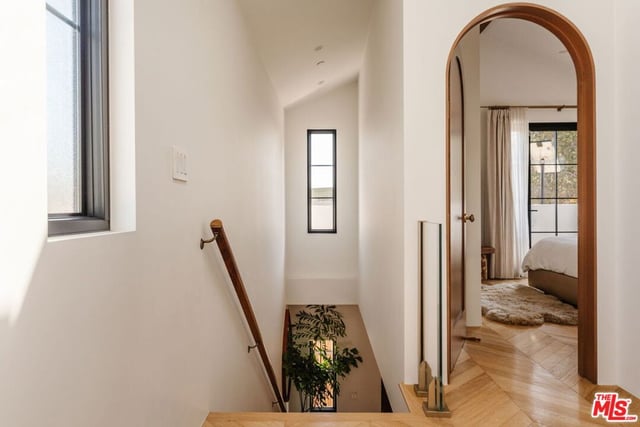 751 Ozone Street, Santa Monica, CA 90405 — photo 13 of 50