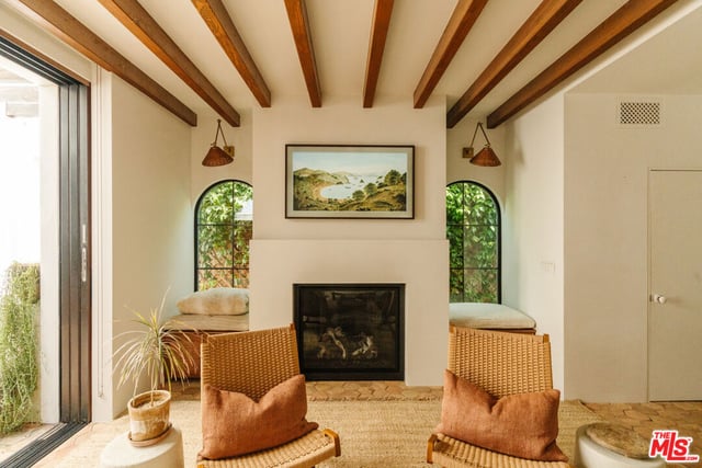 751 Ozone Street, Santa Monica, CA 90405 — photo 5 of 50