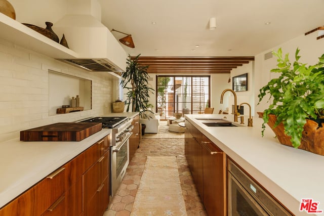 751 Ozone Street, Santa Monica, CA 90405 — photo 9 of 50