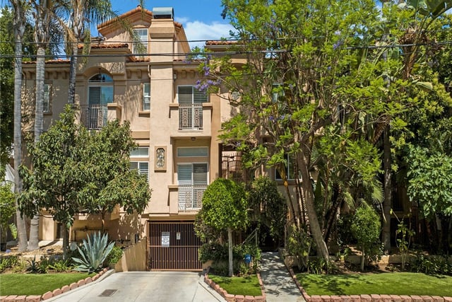 5242 Vesper 7, Sherman Oaks, CA 91411 — photo 34 of 43