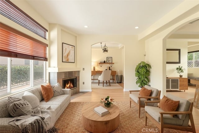 5242 Vesper 7, Sherman Oaks, CA 91411 — photo 5 of 43