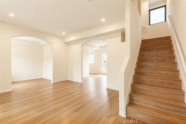 5242 Vesper 7, Sherman Oaks, CA 91411 — photo 8 of 43