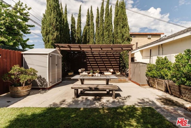 2223 Alsace Avenue, Los Angeles, CA 90016 — photo 43 of 48
