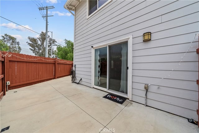 14552 Foothill, Sylmar, CA 91342 — photo 34 of 44