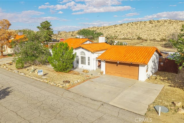 39534 167th E, Palmdale, CA 93591 — photo 2 of 41