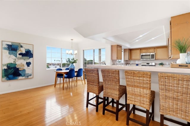 1073 W 9th Street 202, San Pedro, CA 90731 — photo 12 of 41