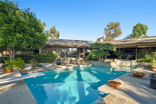 1458 Hillcrest, Pasadena, CA 91106 — photo 14 of 75