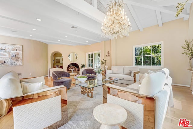 324 Marguerita Avenue, Santa Monica, CA 90402 — photo 20 of 36
