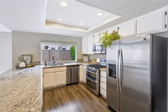 2905 El Paso Ave, Simi Valley, CA 93063 — photo 4 of 27