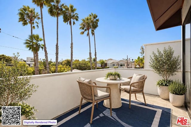 681 Mildred Avenue, Venice, CA 90291 — photo 4 of 13