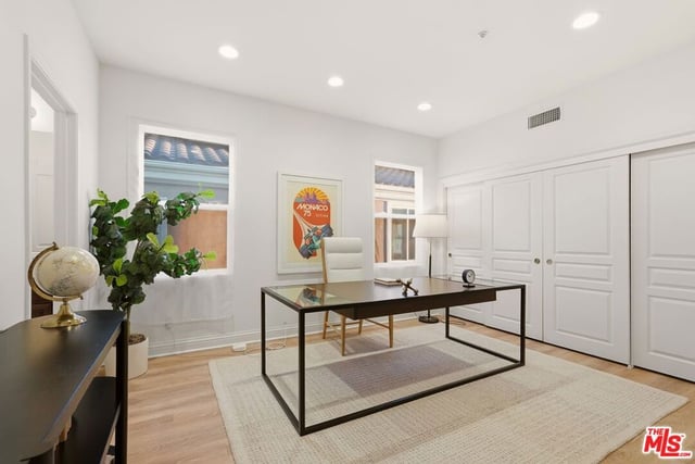 1486 Paseo De Oro, Pacific Palisades, CA 90272 — photo 17 of 29
