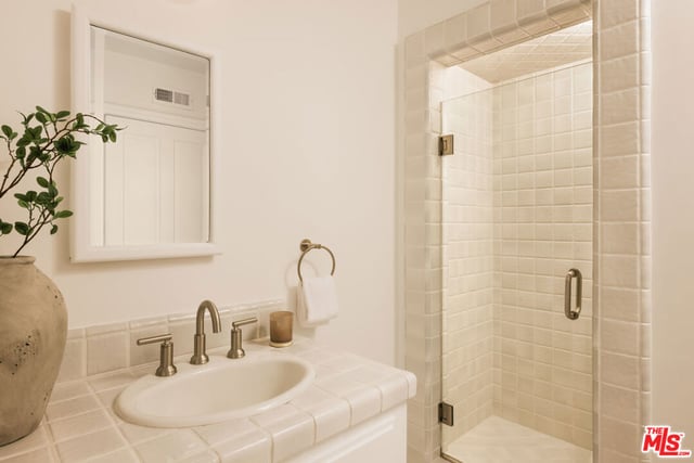 12225 Falkirk Lane, Los Angeles, CA 90049 — photo 22 of 27