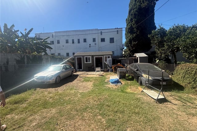 3614 Bellevue, Los Angeles, CA 90026 — photo 9 of 12