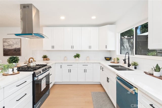5701 Milton, Whittier, CA 90601 — photo 11 of 36