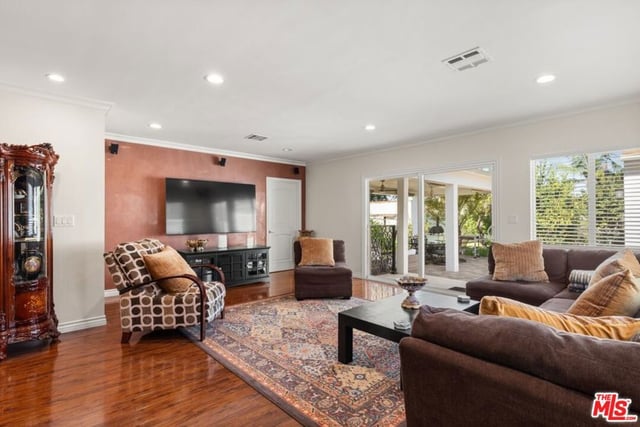 1259 Western Avenue, Glendale, CA 91201 — photo 13 of 39