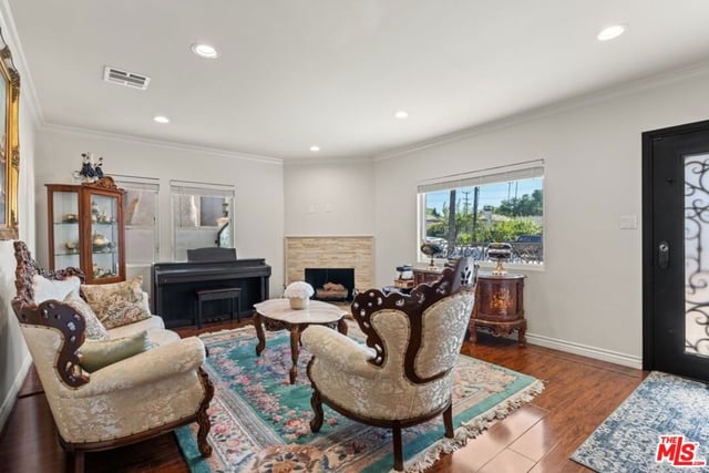 1259 Western Avenue, Glendale, CA 91201 — photo 4 of 39