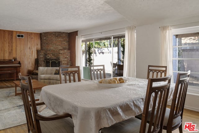 15151 Enadia Way, Van Nuys, CA 91405 — photo 14 of 35