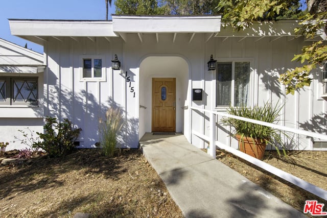 15151 Enadia Way, Van Nuys, CA 91405 — photo 5 of 35