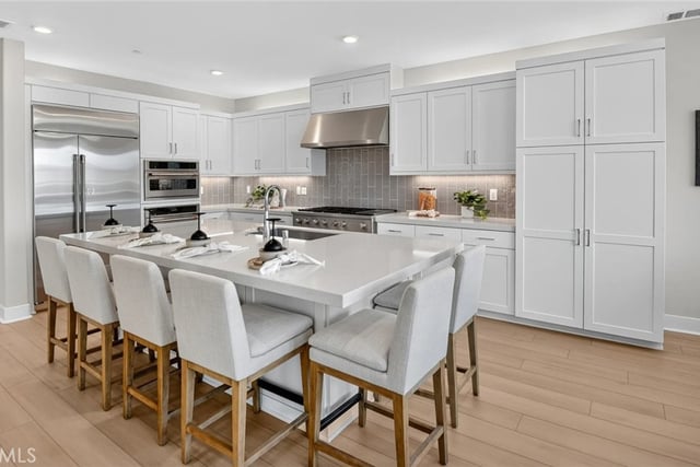 28004 Plateau Terrace, Valencia, CA 91381 — photo 4 of 32