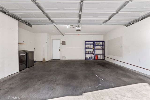 8031 Canby Ave 4, Reseda, CA 91335 — photo 29 of 39