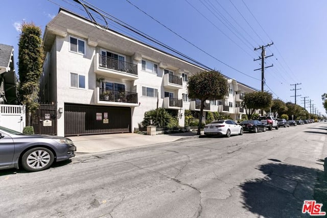 2721 2nd Street 210, Santa Monica, CA 90405 — photo 4 of 36