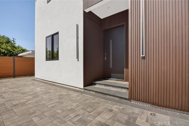 7607 Greg, Sun Valley, CA 91352 — photo 3 of 64