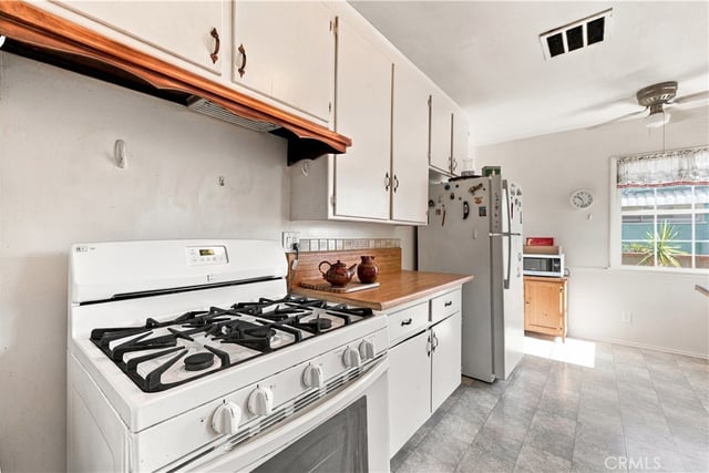 13978 Terra Bella, Arleta, CA 91331 — photo 9 of 23