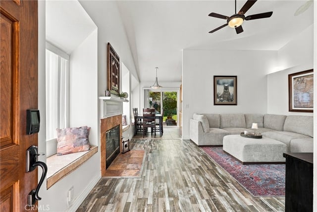 22856 Tamarack, Saugus, CA 91390 — photo 4 of 42