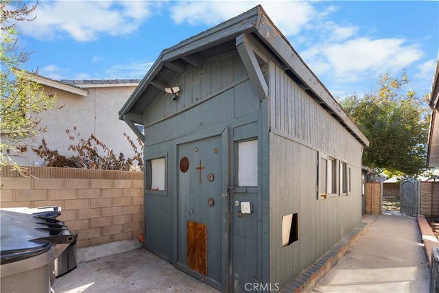 44627 Overland Avenue, Lancaster, CA 93536 — photo 33 of 36