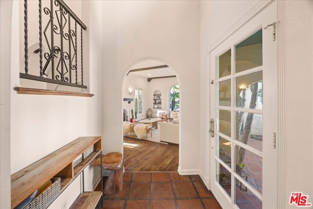 10388 Keswick Avenue, Los Angeles, CA 90064 — photo 16 of 58