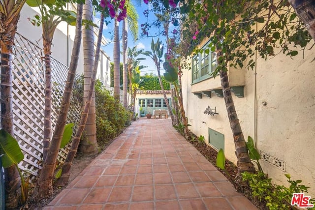 10388 Keswick Avenue, Los Angeles, CA 90064 — photo 44 of 58