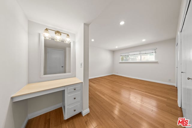1262 S Barrington Avenue 304, Los Angeles, CA 90025 — photo 12 of 24