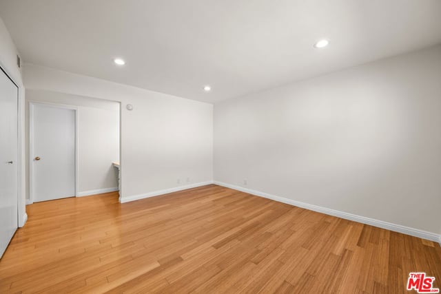 1262 S Barrington Avenue 304, Los Angeles, CA 90025 — photo 21 of 24
