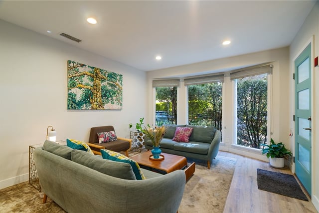 1343 Grant, Santa Monica, CA 90405 — photo 6 of 24