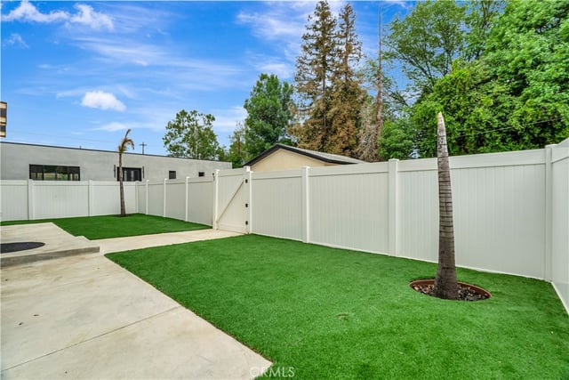 19513 Cantara Street, Reseda, CA 91335 — photo 37 of 71