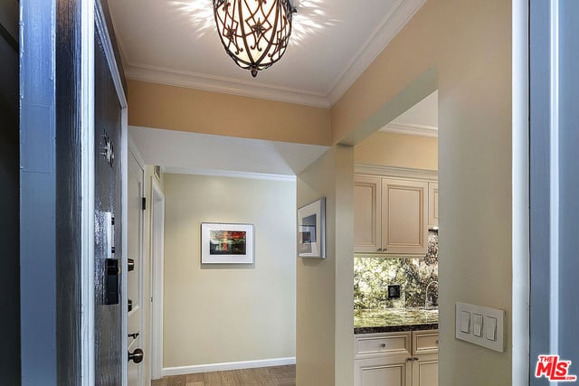 906 N Doheny Drive 510, West Hollywood, CA 90069 — photo 15 of 36