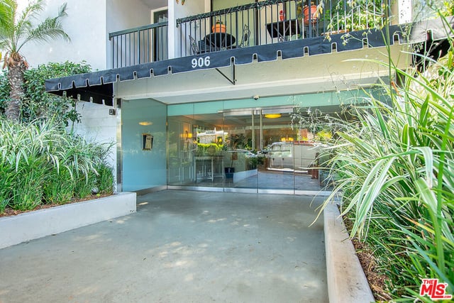906 N Doheny Drive 510, West Hollywood, CA 90069 — photo 32 of 36