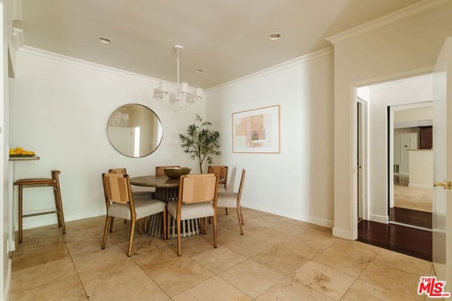 2332 Fox Hills Drive 103, Los Angeles, CA 90064 — photo 8 of 26