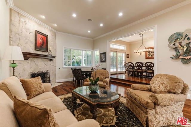 17340 Cumpston Street, Encino, CA 91316 — photo 5 of 37